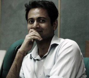 Vineet Raja urdu poet